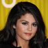 Selena Gomez, lo stop nasconde un terribile segreto: la chemioterapia