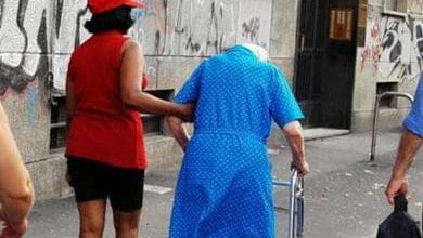 Colf e badanti, per le famiglie arriva la scadenza d'autunno: contributi, nuovi importi e bonus 2026