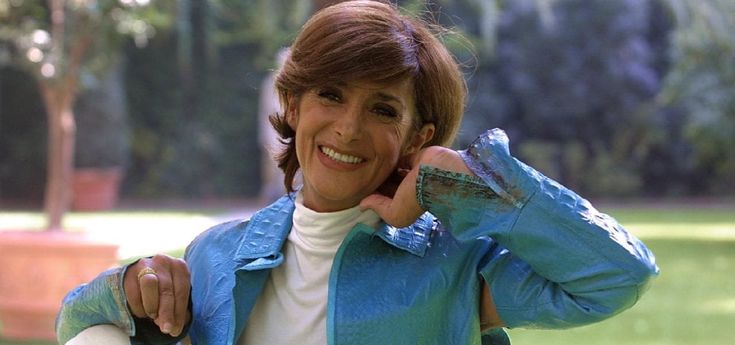 Morta Anna Marchesini, regina di ironia e coraggio dal teatro alla tv
