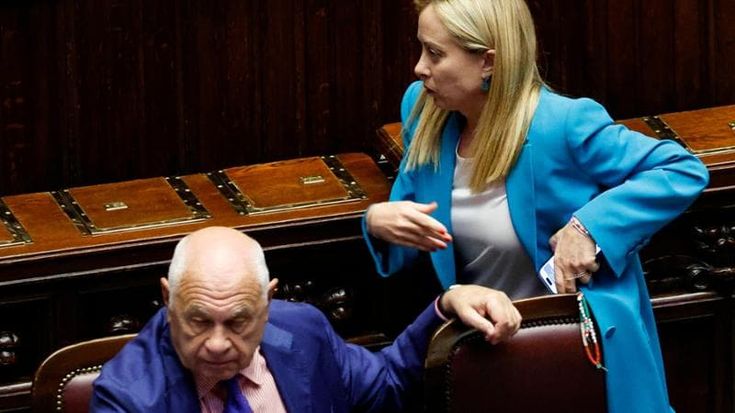 La destra contro l’Ue sull’abuso d’ufficio: approvato alla Camera un parere che boccia la direttiva sulla corruzione