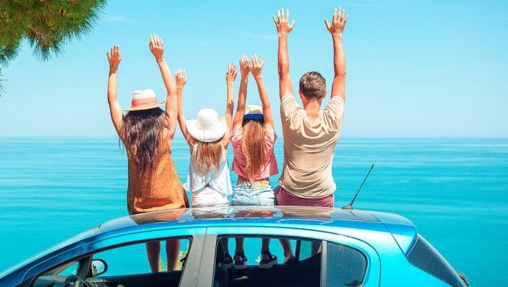 Il 2023 anno d'oro dei ponti: con  soli 4 giorni di ferie ne scattano 32 di riposo dal lavoro grazie a weekend lunghi e festività