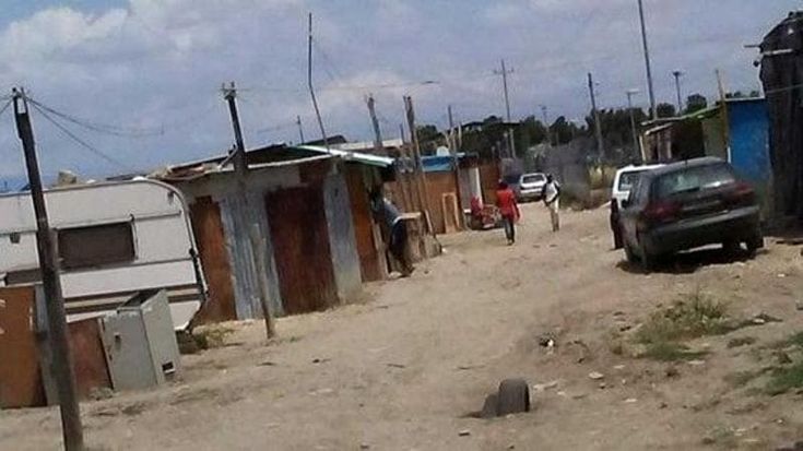 Borgo Mezzanone, 7 braccianti morti nella baraccopoli nel 2025: "Emergenza umanitaria in Puglia"