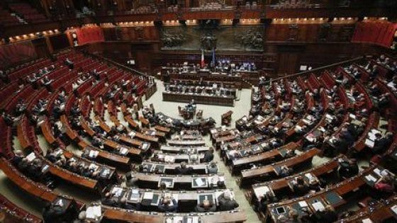 Commissioni, fumata nera. Scontro sul Copasir, Parlamento ancora in stallo