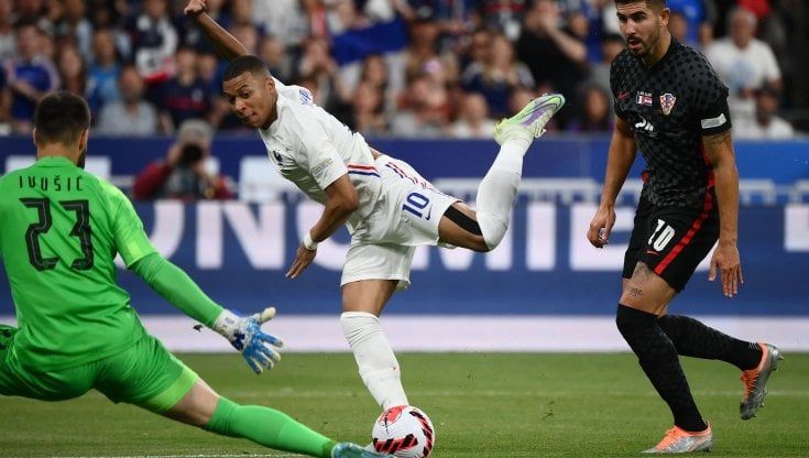 Psg sotto osservazione: l'Uefa si informa sul fair play finanziario