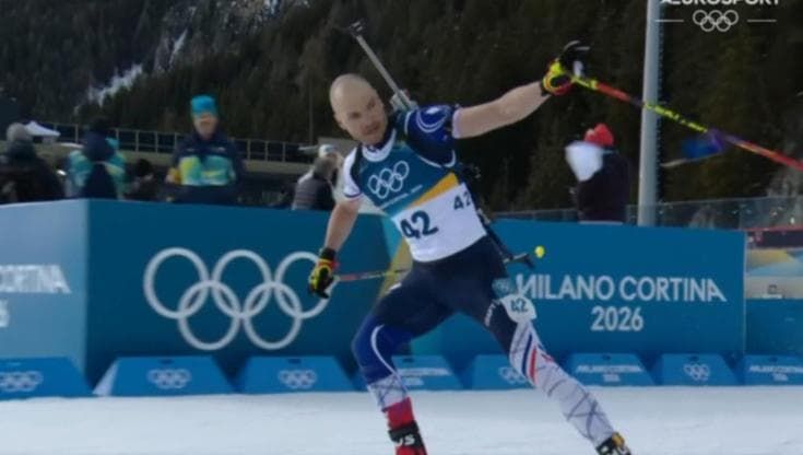 Jacquelin come Pantani: lancia bandana e occhiali. E indossa il suo orecchino