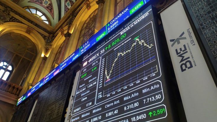 Le Borse di oggi, 15 ottobre 2021. I listini Ue chiudono di slancio in scia a Wall Street 