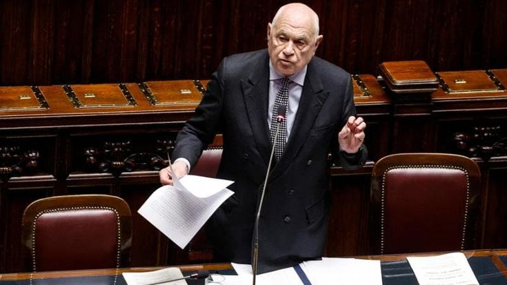 Concorso straordinario per i giudici, è scontro tra Nordio e l’Anm