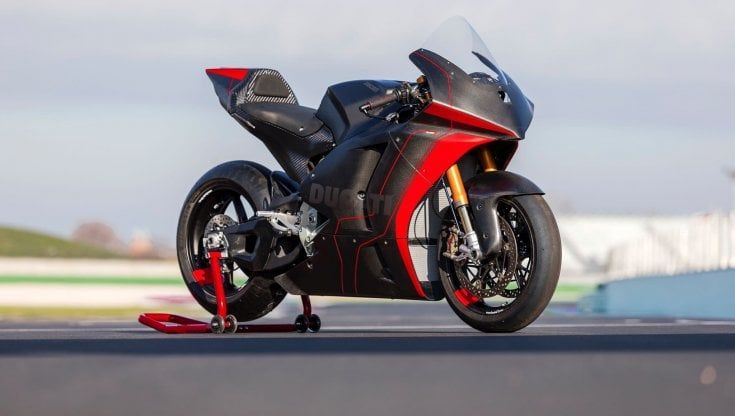 La Ducati mette in pista la sua prima moto elettrica