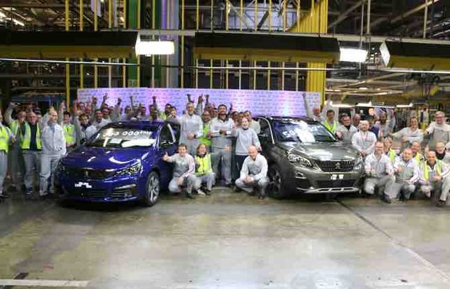 Peugeot, festa per la 3008 numero 500mila