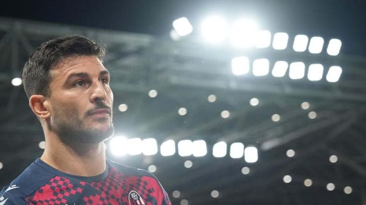 Orsolini, l’infortunio a Lecce lo lascia fuorigioco tre settimane: salta Inter, Cagliari e Milan