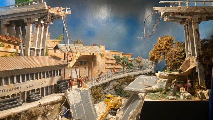 Il ponte Morandi rimosso dal presepe dopo le proteste dei familiari delle vittime