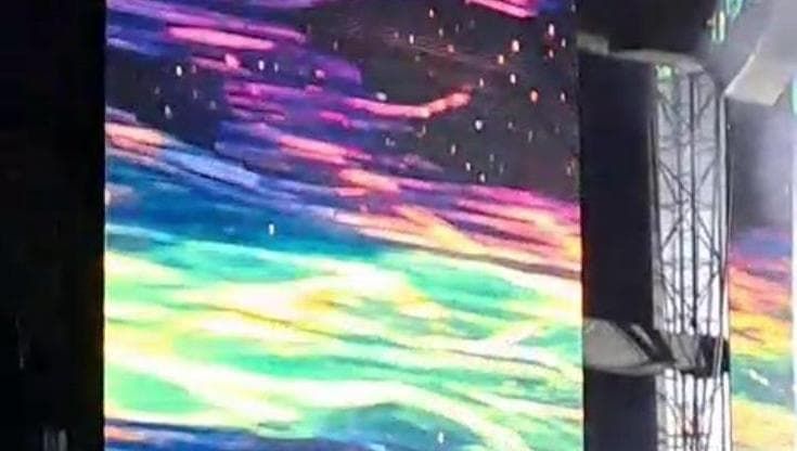 La "Tammurriata nera" di Liberato. E l'inno del dopoguerra diventa techno