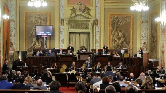 L'Ars resuscita le Province: torna l'elezione diretta di presidenti e consiglieri