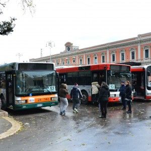 Autisti assenteisti a Bari, anche la procura apre un'inchiesta