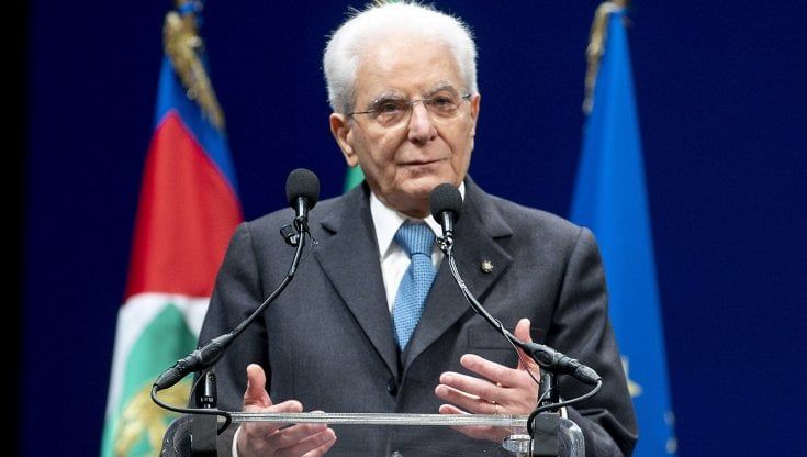 Mattarella: "Clima, migranti, Covid: le sfide globali richiedono l'unità dell'Ue"