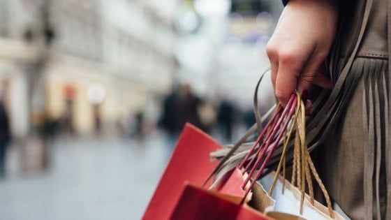 L’Italia che non cresce: si consuma meno di 8 anni fa, anche per gli alimentari