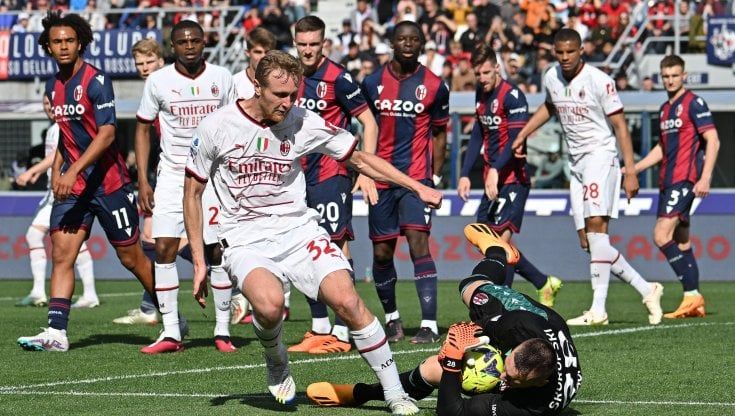 Bologna-Milan 1-1: Pobega replica a Sansone, ma il maxi turnover rossonero funziona a metà