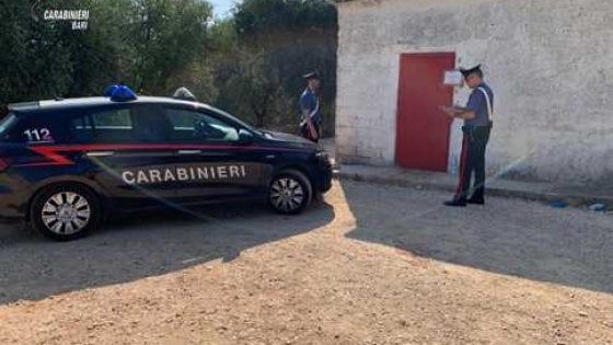 Bari, tenta di uccidere una giovane prostituta in un casolare: arrestato 41enne