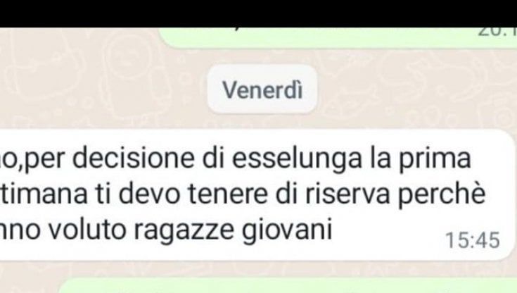 "Resta a casa, per l'inaugurazione solo giovani". Assunta da un'agenzia per lavorare a Esselunga a Genova, ma tenuta di riserva 