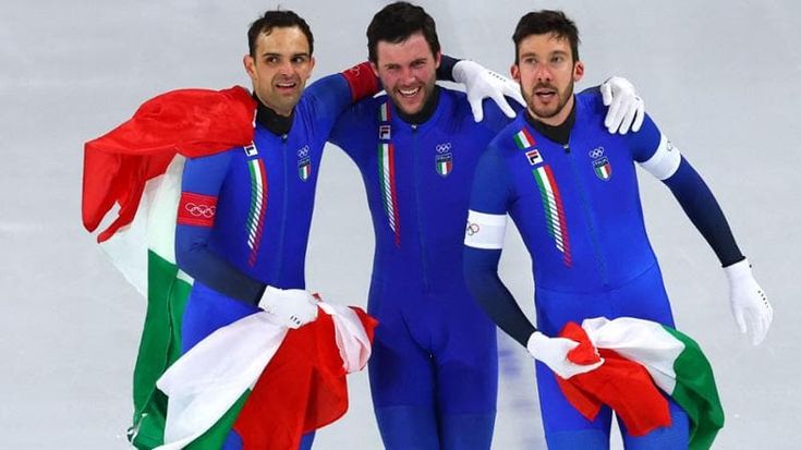 Olimpiadi 2026 in diretta. Oro nell’inseguimento a squadre uomini del pattinaggio, battuti gli Usa