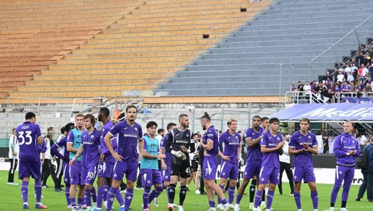 Fiorentina, Como ancora amaro. Sconfitta per 3-1 tra gol sbagliati e troppi subiti