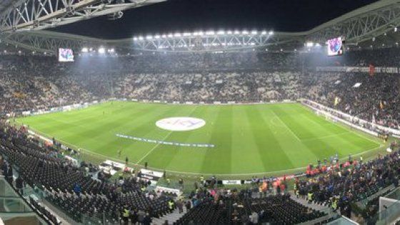 Allo Juventus Stadium, il Napoli in campo così: Allegri cambia modulo, Sarri coi suoi fedelissimi (diretta)