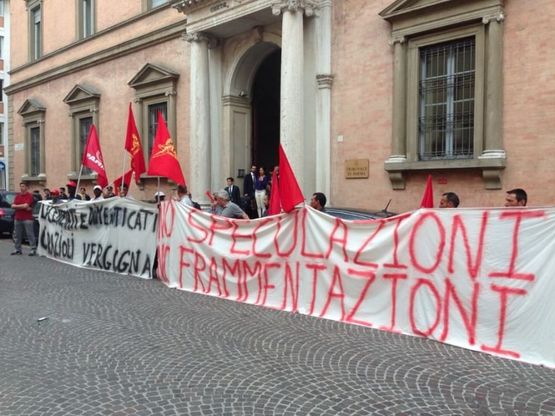 Protesta Tecnopali davanti Tribunale