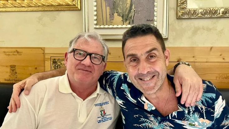 De Angelis, fondatore del Mondo al contrario: “Vannacci è un traditore. E voleva candidarsi con FdI”