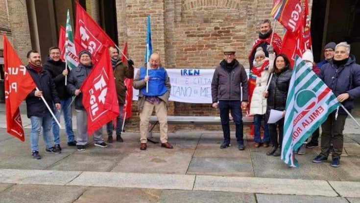 Iren, sindacati in piazza a Parma. Prosegue lo stato di agitazione