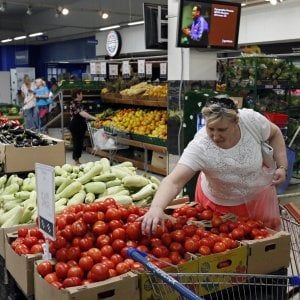 Lieve ripresa dei prezzi in agosto, inflazione allo 0,5%