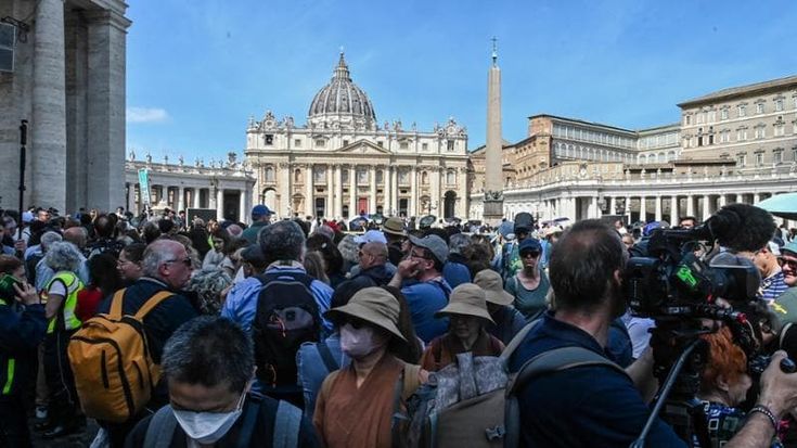 Filippini e sudamericani, i fedeli venuti dalla fine del mondo
