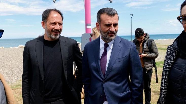 Sindaco di Bari, Pietro Petruzzelli gioca d’anticipo: “Mi candido”. Salta il tavolo con gli alleati, il segretario cittadino Pd: “Scusateci”
