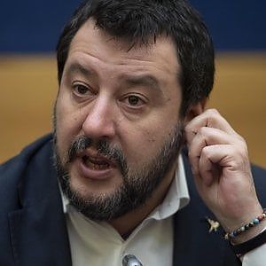 Salvini: "Noi ci siamo, e domani parlerò a Conte di sanatoria fiscale ed edilizia e di Buoni di guerra" 
