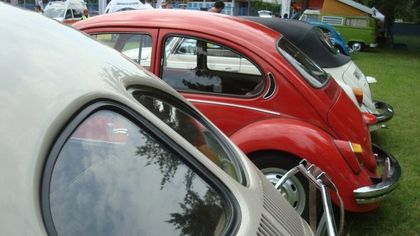 Maggiolino che passione: il maxi raduno italiano