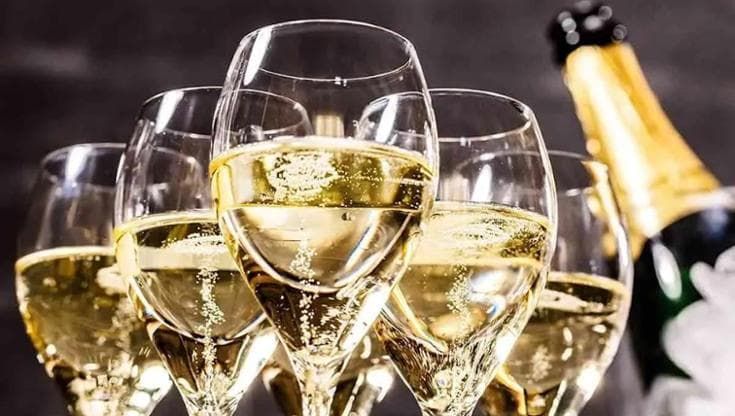 Spumanti siciliani a misura della tasca