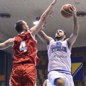 Basket, Datome e Aradori trascinano l'Italia. Battuta la Bielorussia