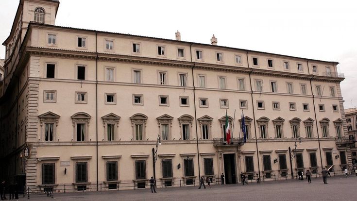 Tutti gli uomini del presidente e l’ufficio di Gianni Letta