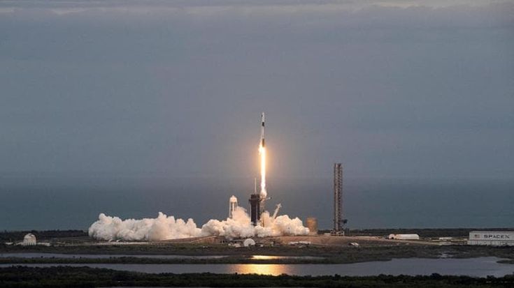 L'Italia debutta nello spazio dei privati, con tante aziende