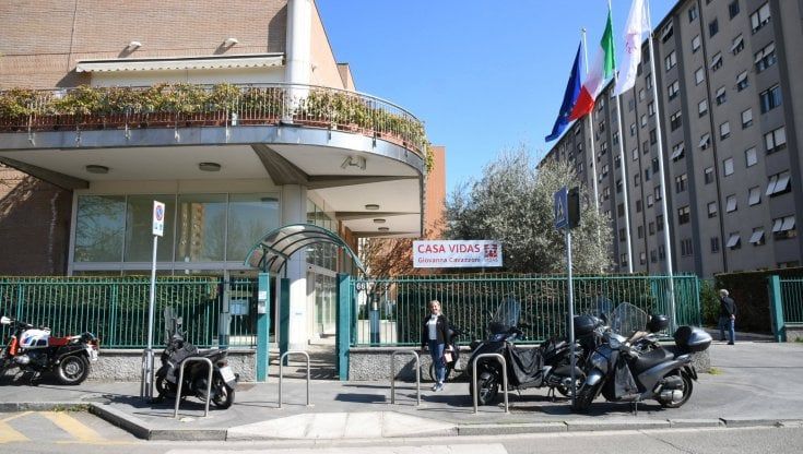 Per i 40 anni di Vidas nasce a Milano un borgo nel parco per i malati senza casa