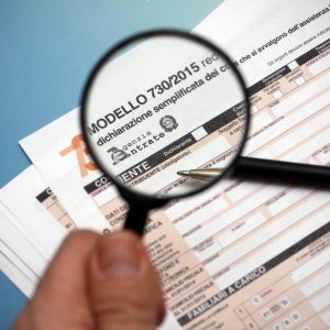 Tasse: torna la possibilità di pagare le rate scadute all'Agenzia delle Entrate 