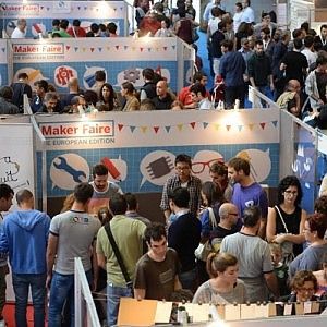 E i makers conquistarono Roma, <br />con pochi soldi e tante idee
