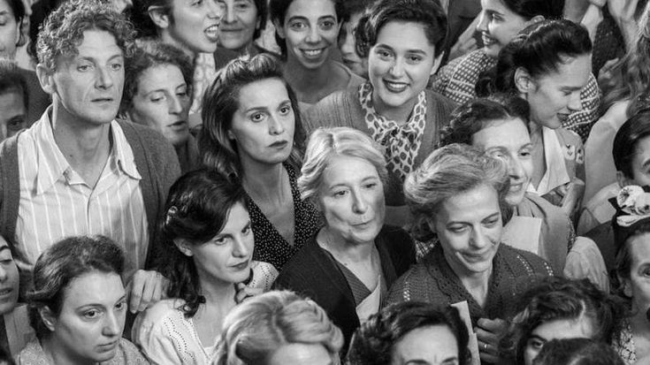 Stasera in tv “C’è ancora domani”. Cortellesi: “Che emozione, spero che faccia riflettere”
