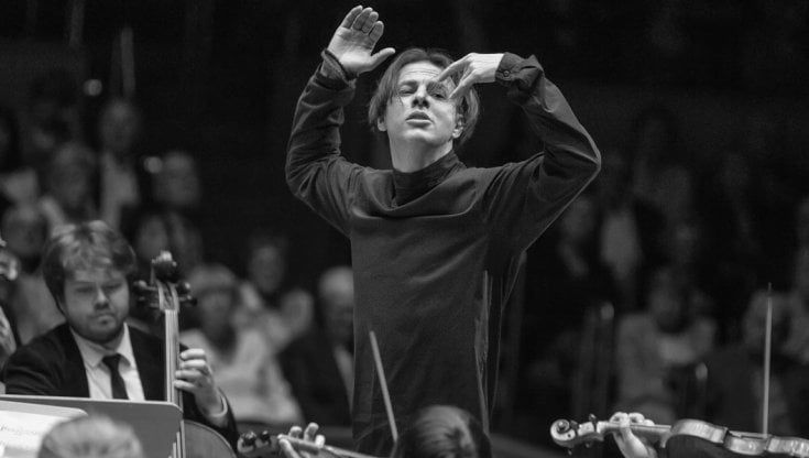 La Gazza Ladra: Teodor Currentzis, una rockstar per Mozart e Beethoven