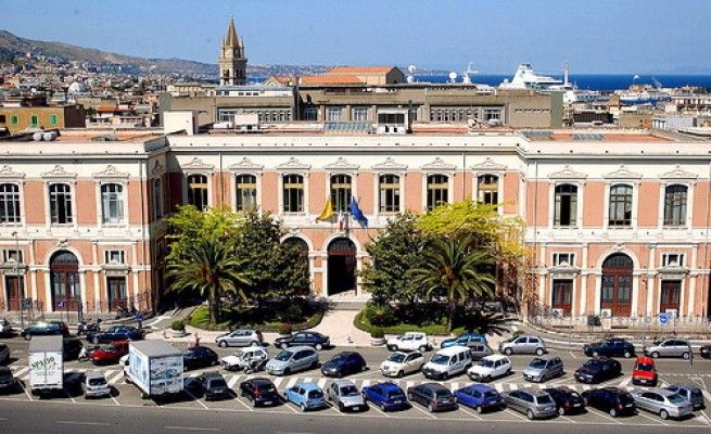Concorsi truccati all'Universit&agrave;<br />due docenti ai domiciliari