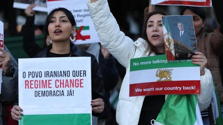 L’Italia su Teheran resta alla finestra