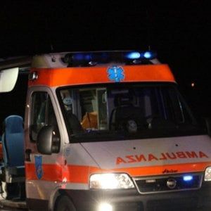 Operaio gravemente ustionato dall'esplosione di una bombola nel Torinese