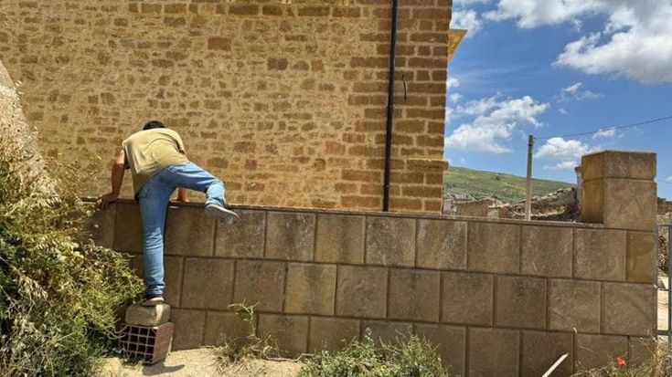 Salvare Poggioreale, un tesoretto per i lavori nel borgo fantasma