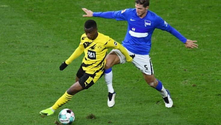 Bundesliga, il giorno di Moukoko: il baby prodigio del Borussia Dortmund