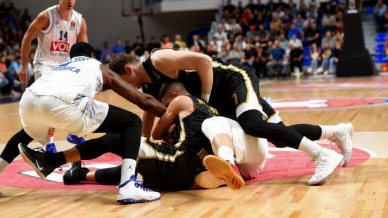 Basket, Eurolega; Milano parte col piede giusto: piegato il Buducnost