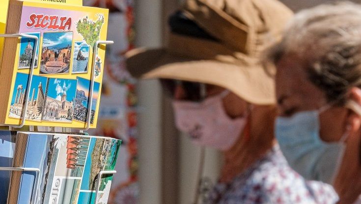 Amore e “malanova”, ecco perché i turisti scelgono la Sicilia